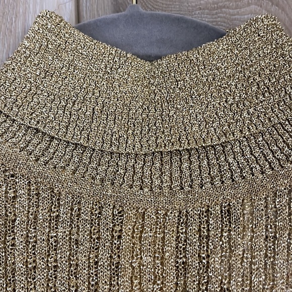 VTG/SAKS Gold Metallic Turtleneck Sweater- Size 14 - Picture 4 of 8